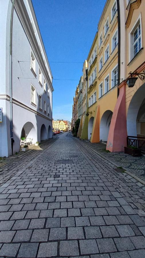 Plac Ratuszowy 50 - Old Town - 2 Sypialnie I Salon Jelenia Góra Buitenkant foto